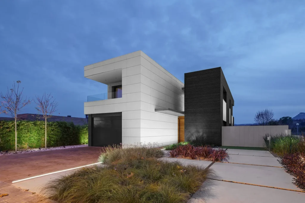 Fotógrafo de arquitectura en Barcelona, hora azul - Marc Quintana